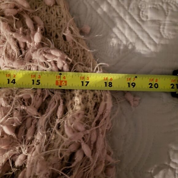 UMGEE Shaggy Sleeveless Vest - Picture 5 of 10